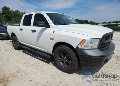 2016 Ram 1500 St z USA, uszkodzony, nr VIN 3C6RR7KT7GG329515